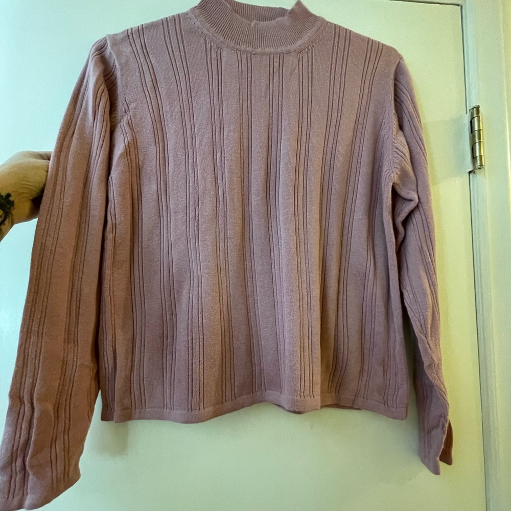 EUC LAURA SCOTT LONG SLEEVE SWEATER